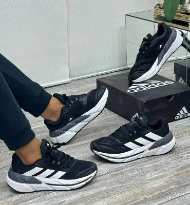 Adidas ultraboost thumbnail 2